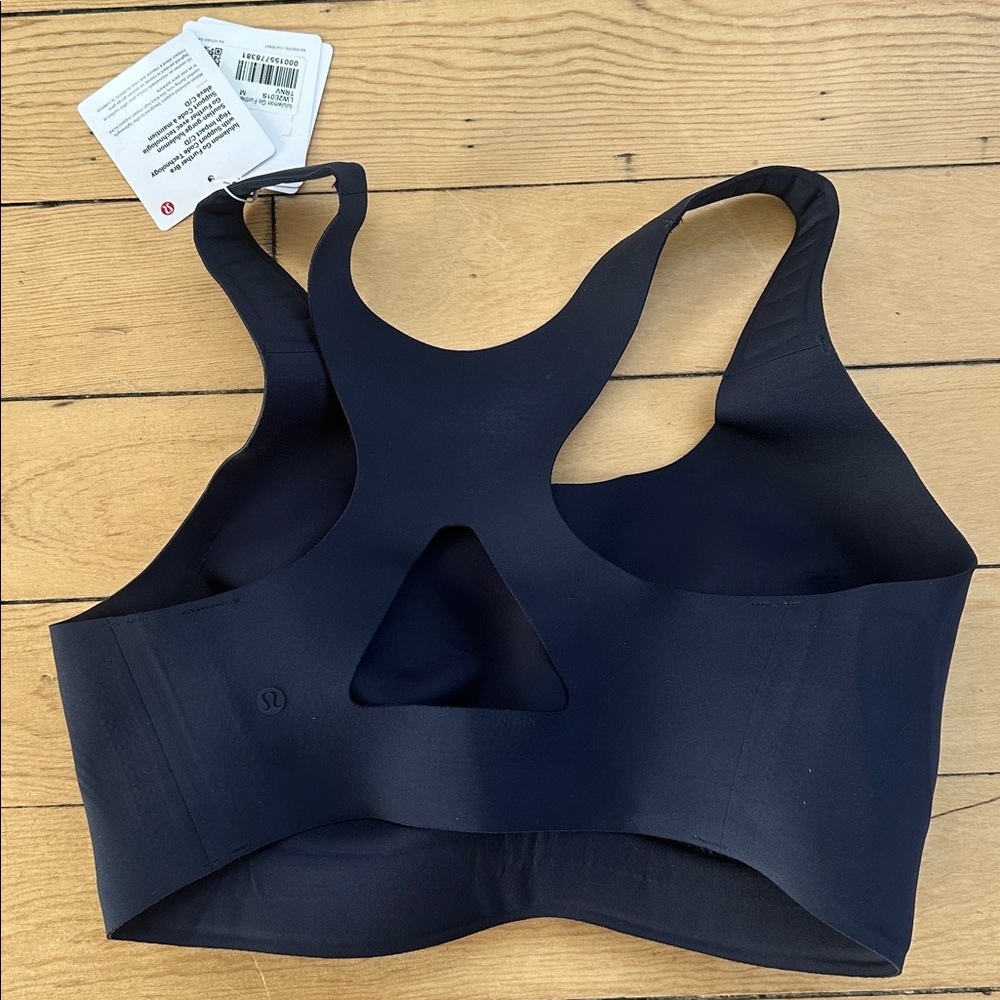NWT Lululemon Go Further Bra - Picture 5 of 11